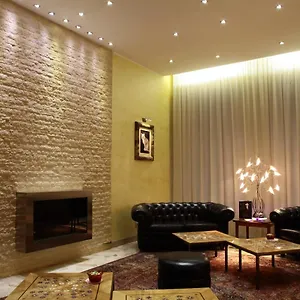 Star 3*, Milano İtalya
