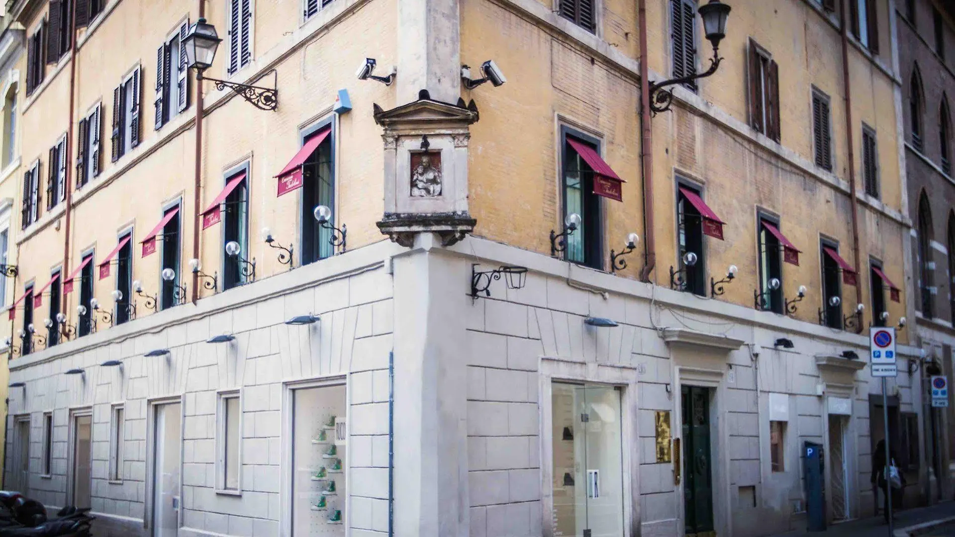 Residenza Canova Tadolini - Guesthouse Rome