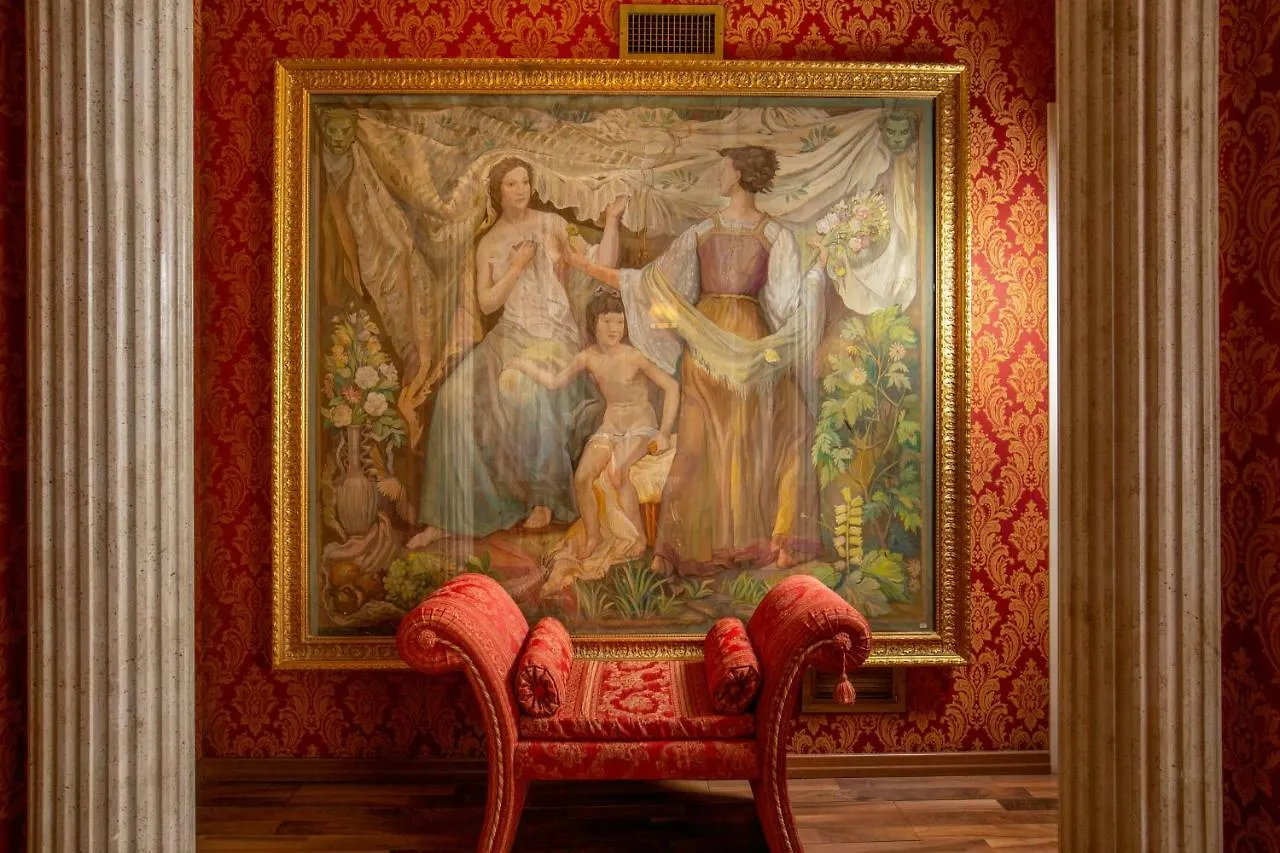 Residenza Canova Tadolini - Guesthouse Rome 4*,